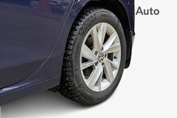 sininen Volkswagen Golf 2020 kuva 11.