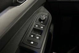 sininen Volkswagen Golf 2020 kuva 27.