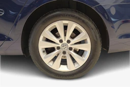 Sininen Volkswagen GOLF 2020 kuva 9.
