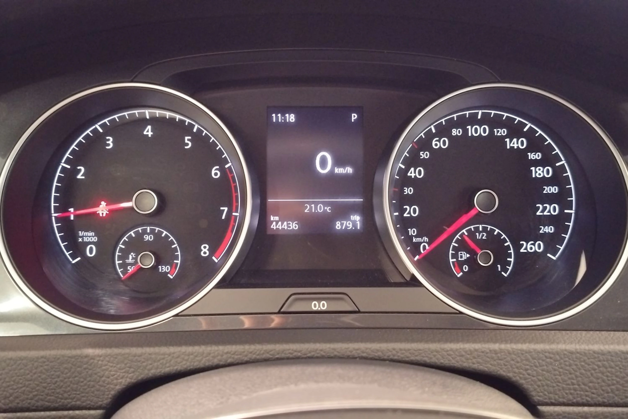 Sininen Volkswagen GOLF 2020 kuva 13.