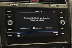 harmaa Volkswagen Golf 2020 kuva 21.