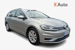 harmaa Volkswagen Golf 2020 kuva 1.
