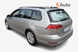 harmaa Volkswagen Golf 2020 kuva 2.