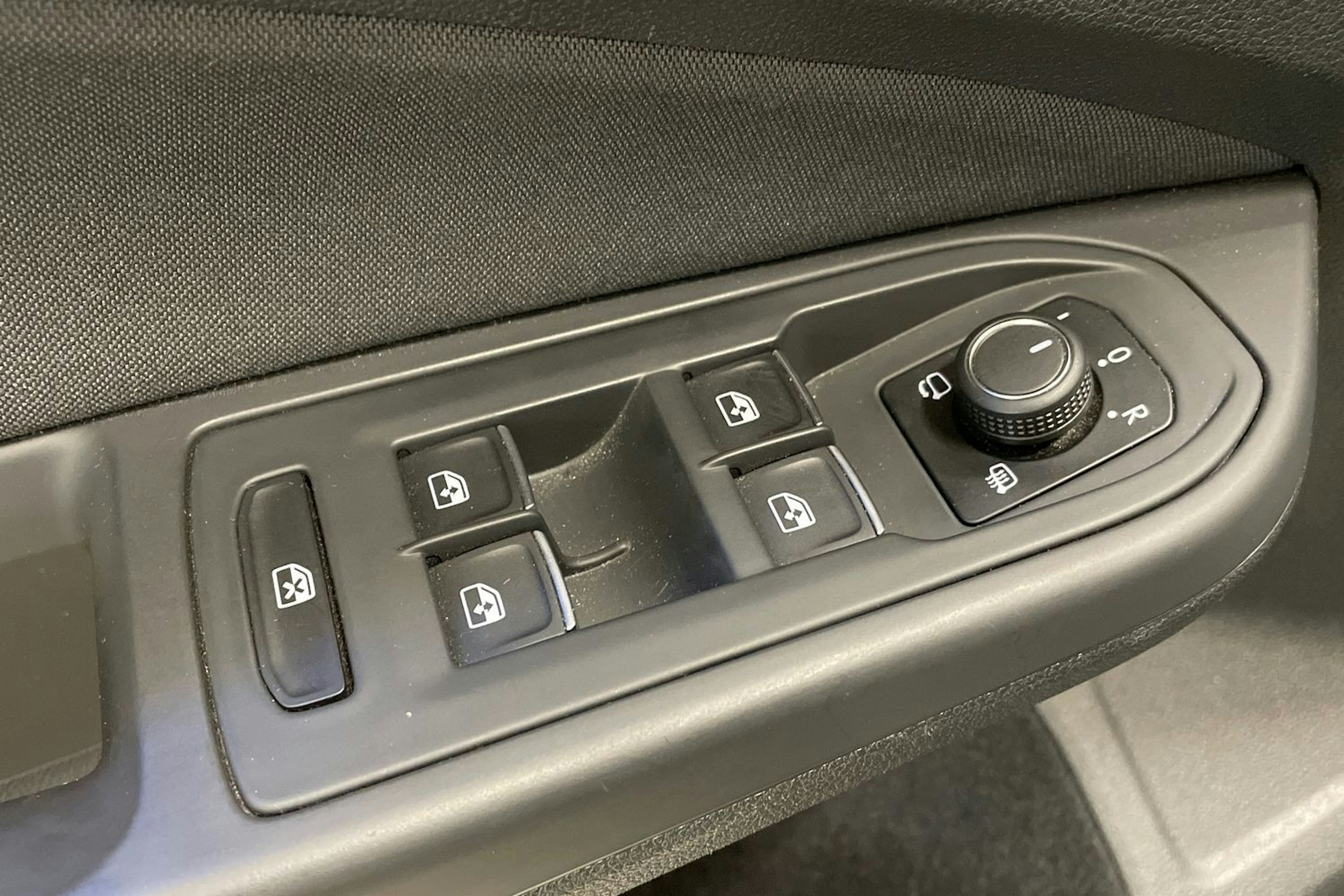 met. harmaa Volkswagen Golf 2020 kuva 17.