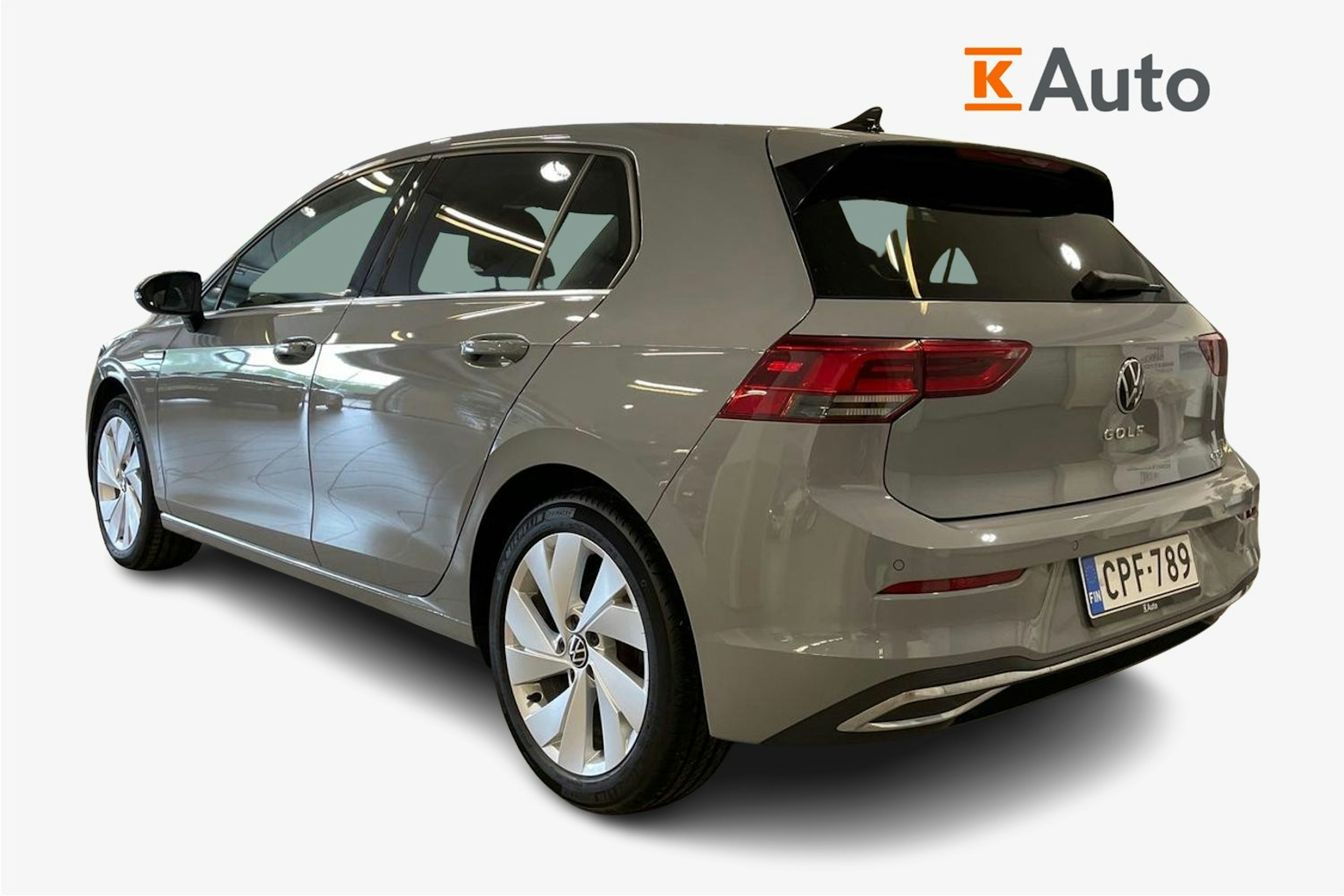 harmaa Volkswagen Golf 2021 kuva 2.