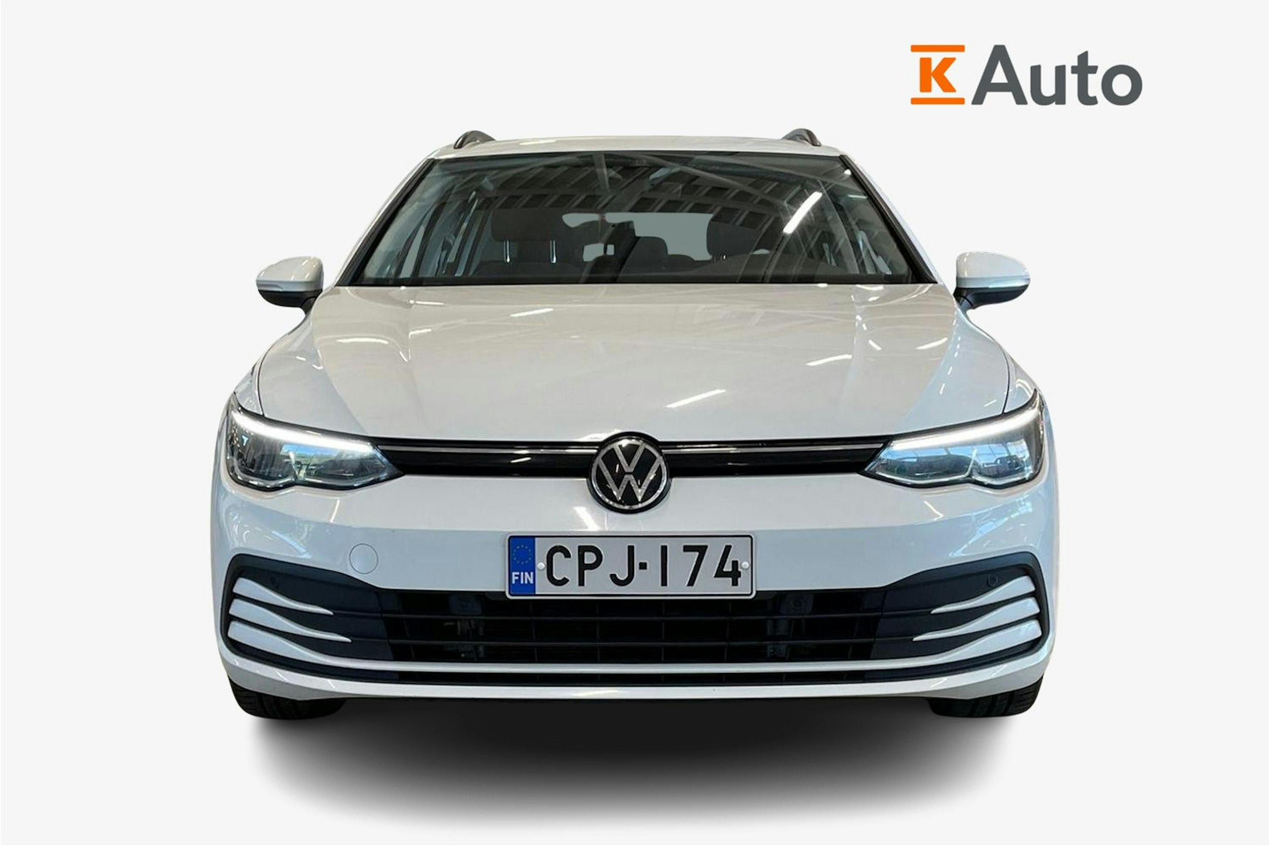 valkoinen Volkswagen Golf 2021 kuva 4.