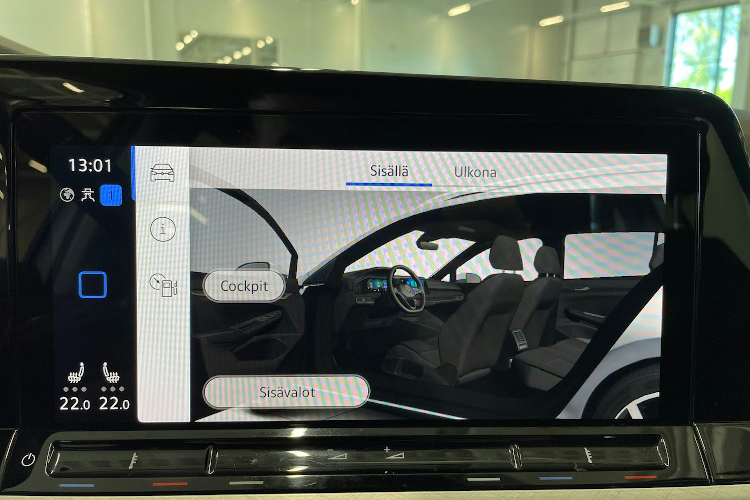 valkoinen Volkswagen Golf 2021 kuva 25.