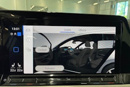 valkoinen Volkswagen Golf 2021 kuva 25.