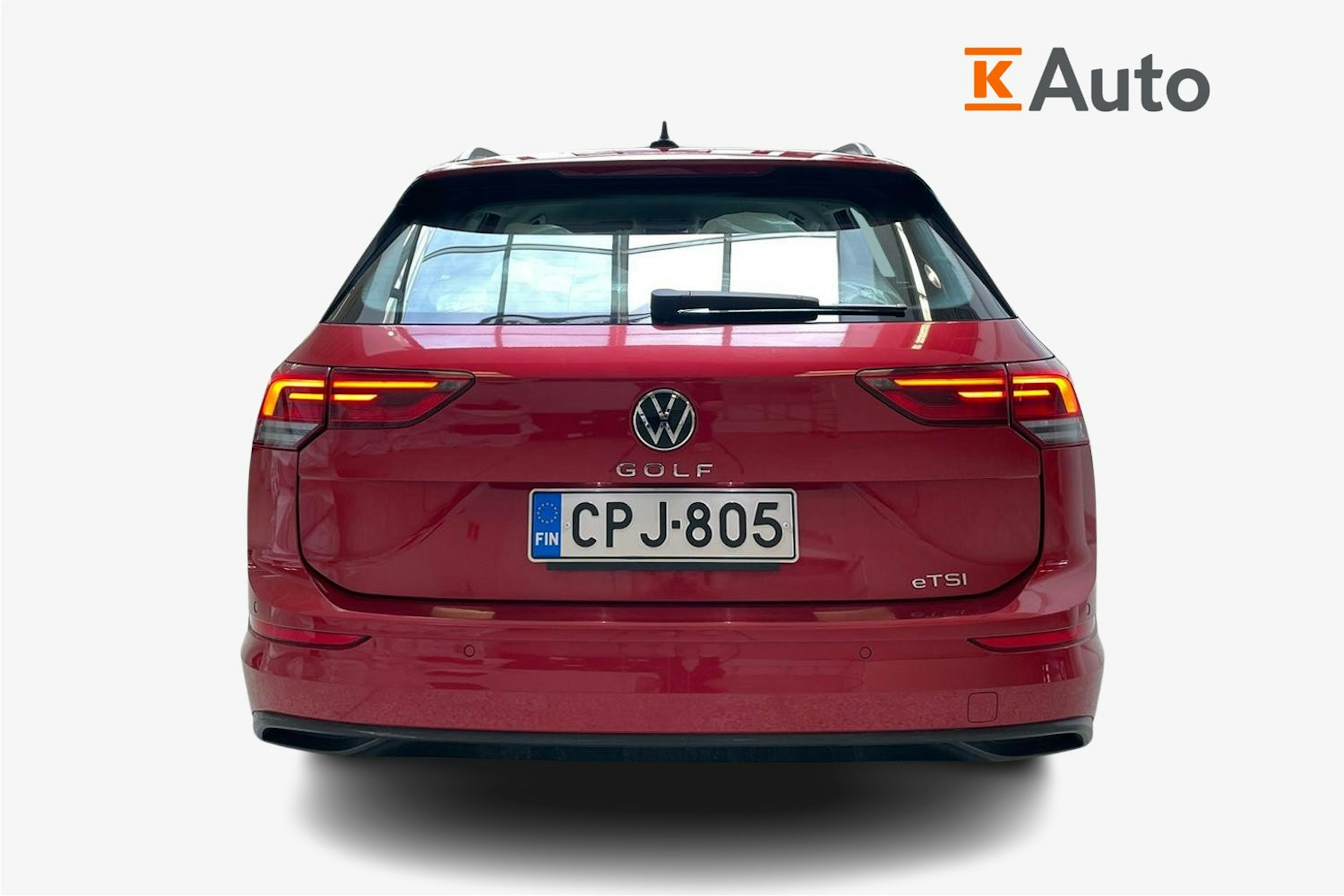 punainen Volkswagen Golf 2021 kuva 3.