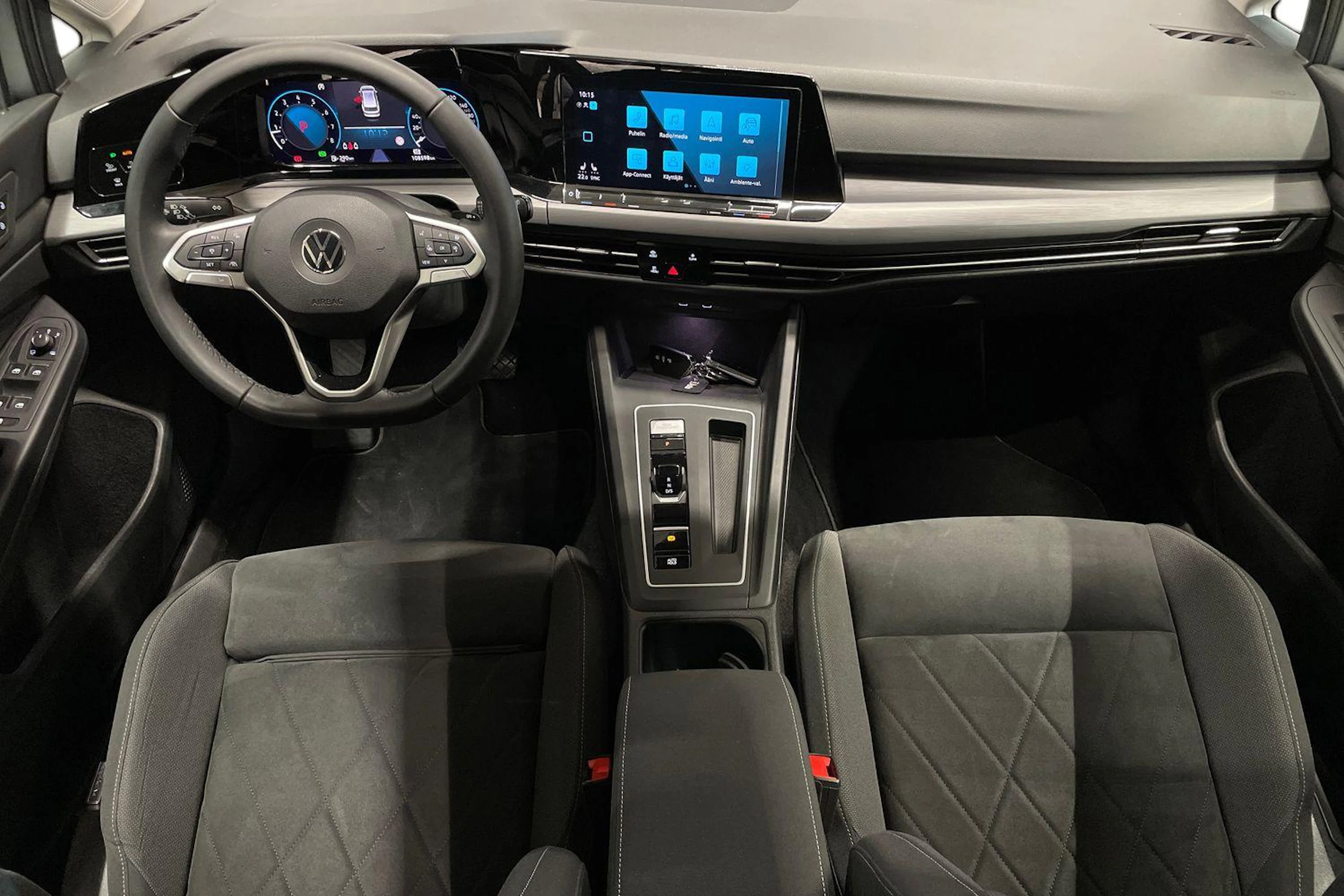 hopea Volkswagen Golf 2021 kuva 7.