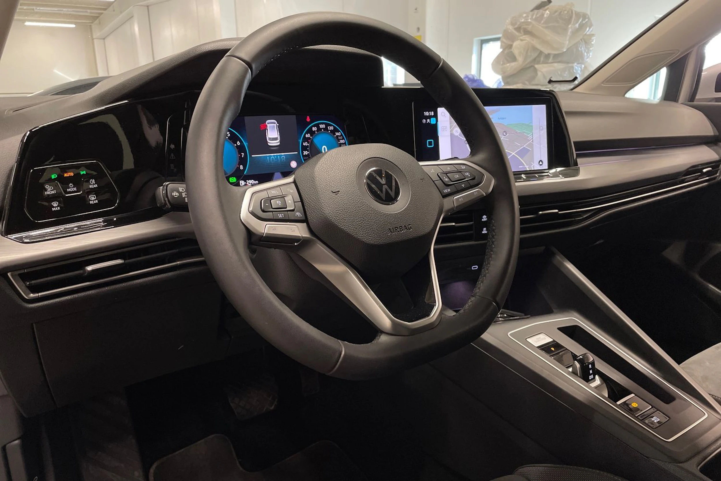 hopea Volkswagen Golf 2021 kuva 28.