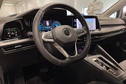 hopea Volkswagen Golf 2021 kuva 28.