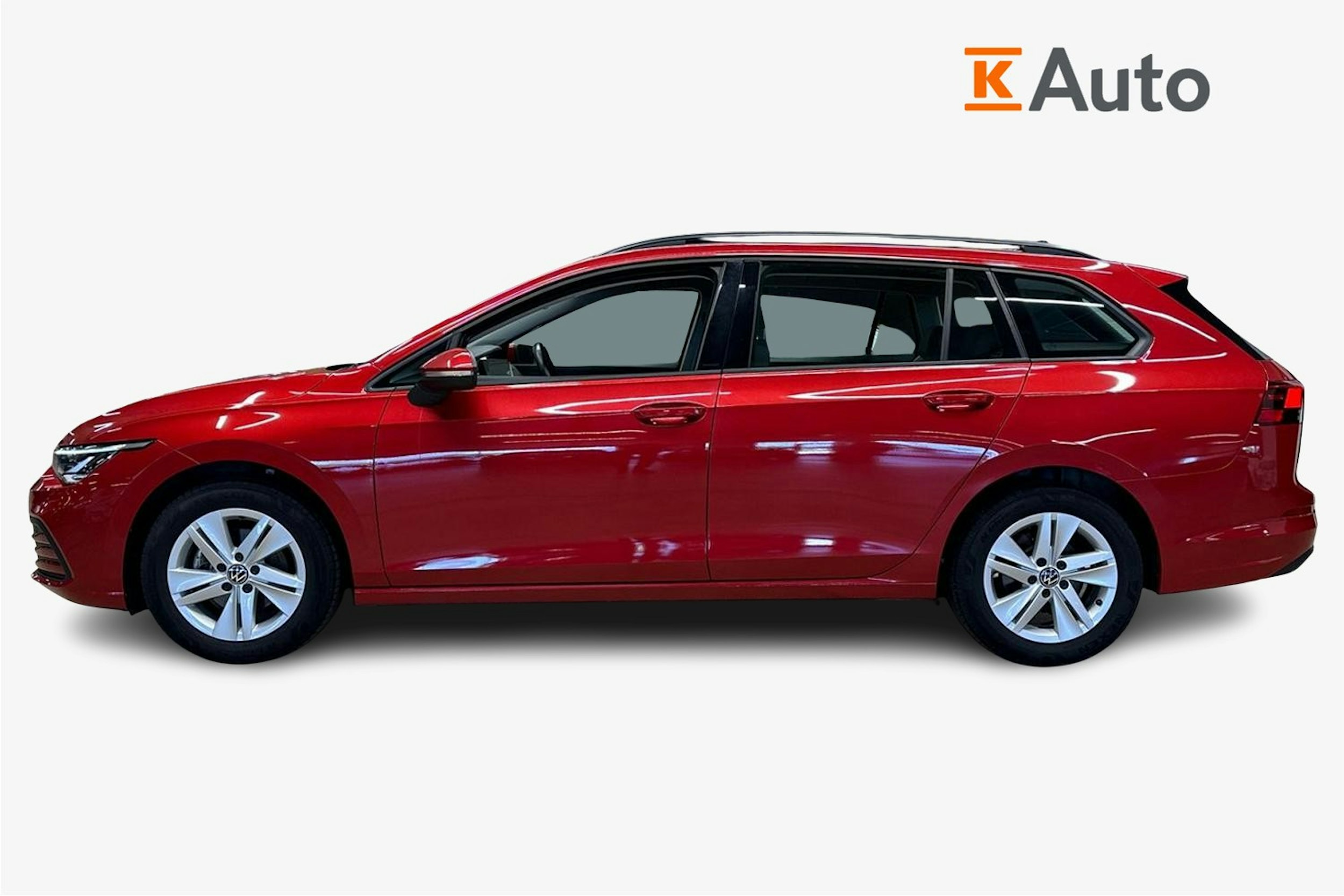 punainen Volkswagen Golf 2021 kuva 6.