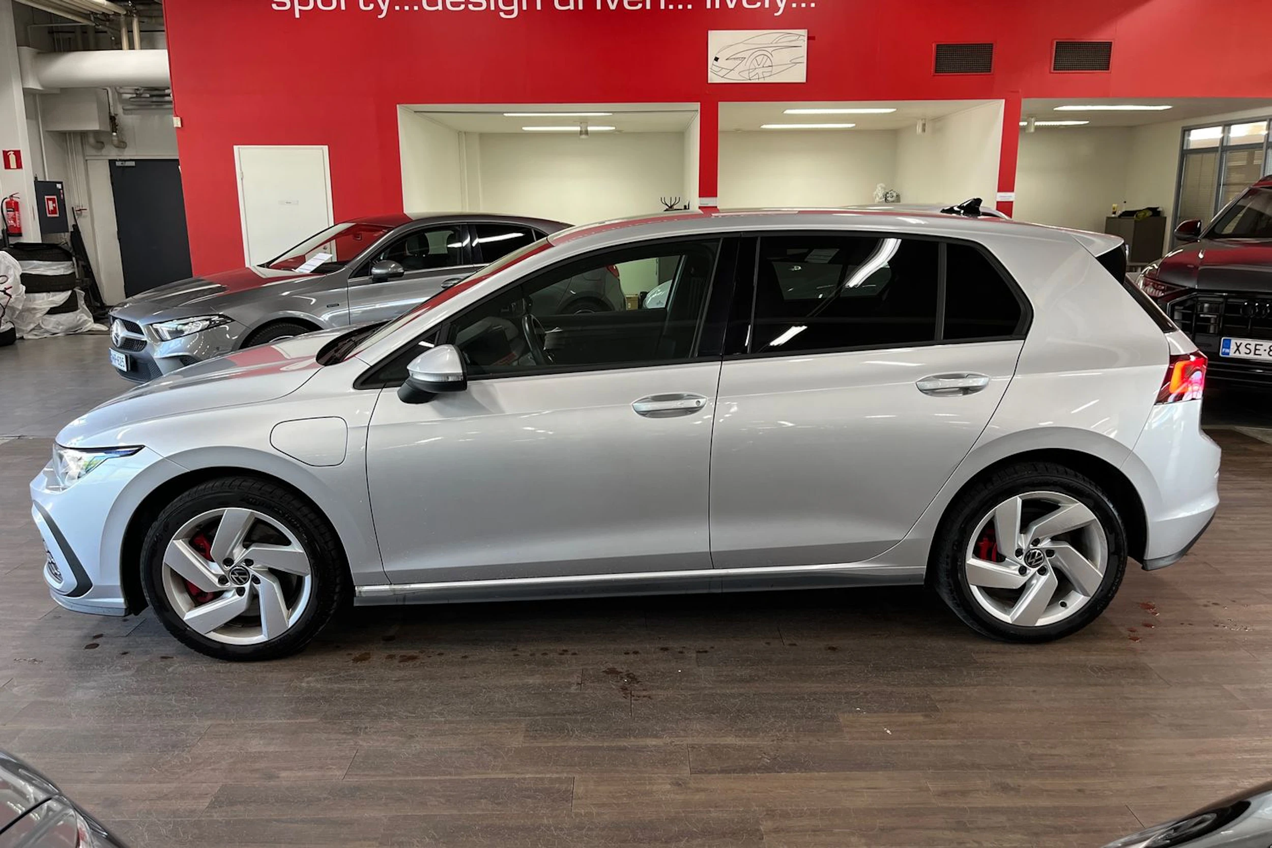 Hopea Volkswagen GOLF 2022 kuva 5.