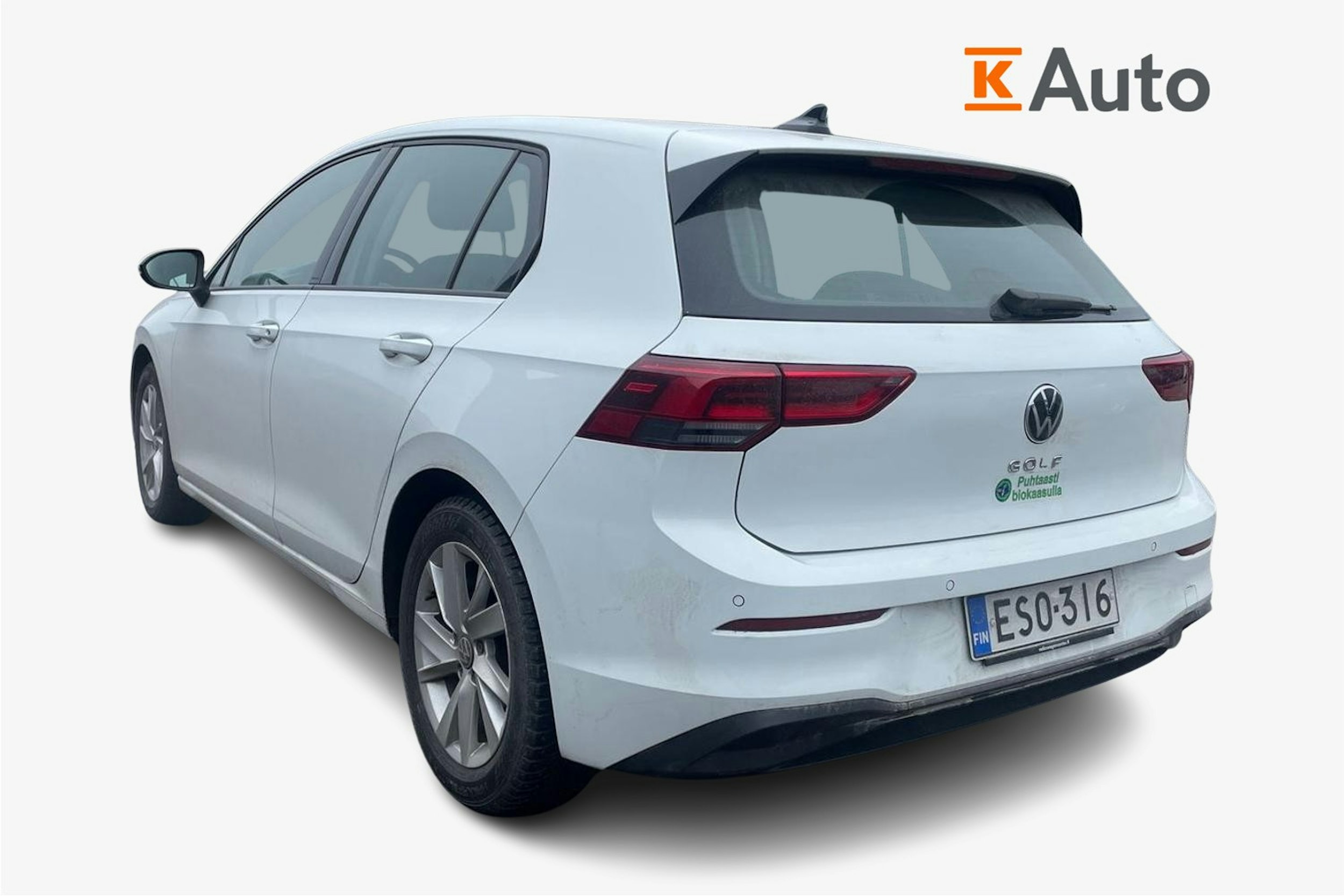 valkoinen Volkswagen Golf 2021 kuva 2.