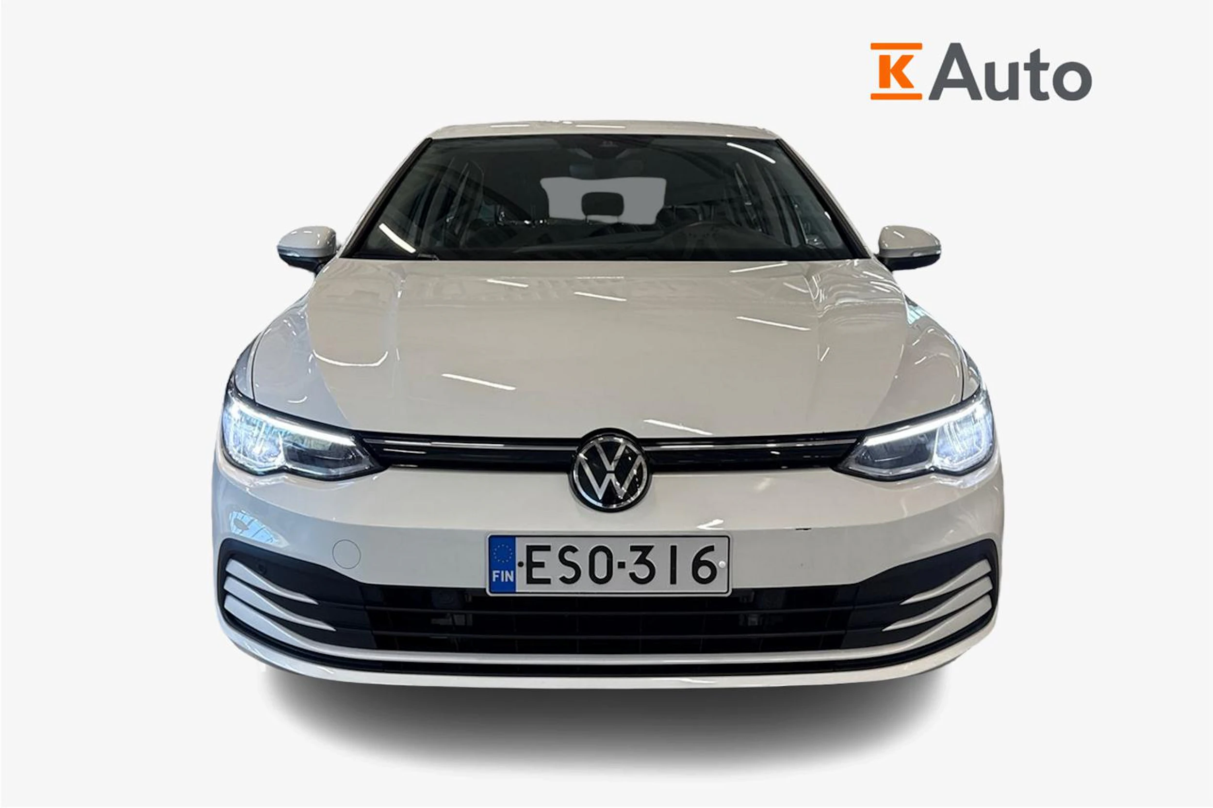 valkoinen Volkswagen Golf 2021 kuva 4.