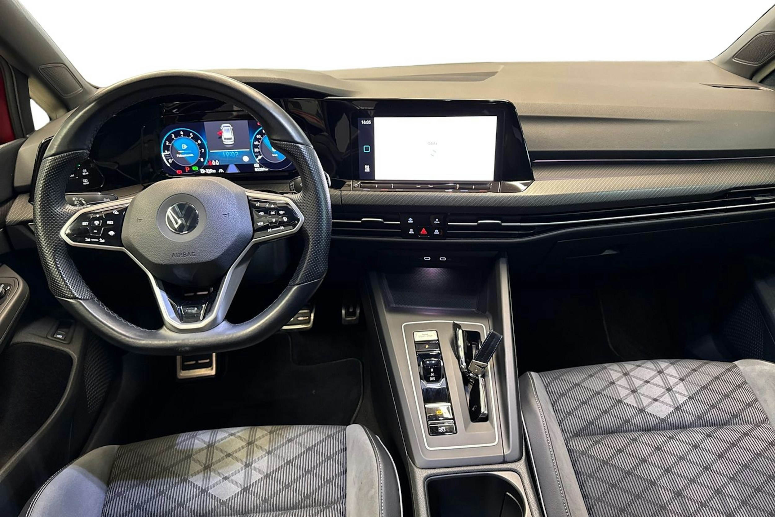 Punainen Volkswagen GOLF 2021 kuva 9.