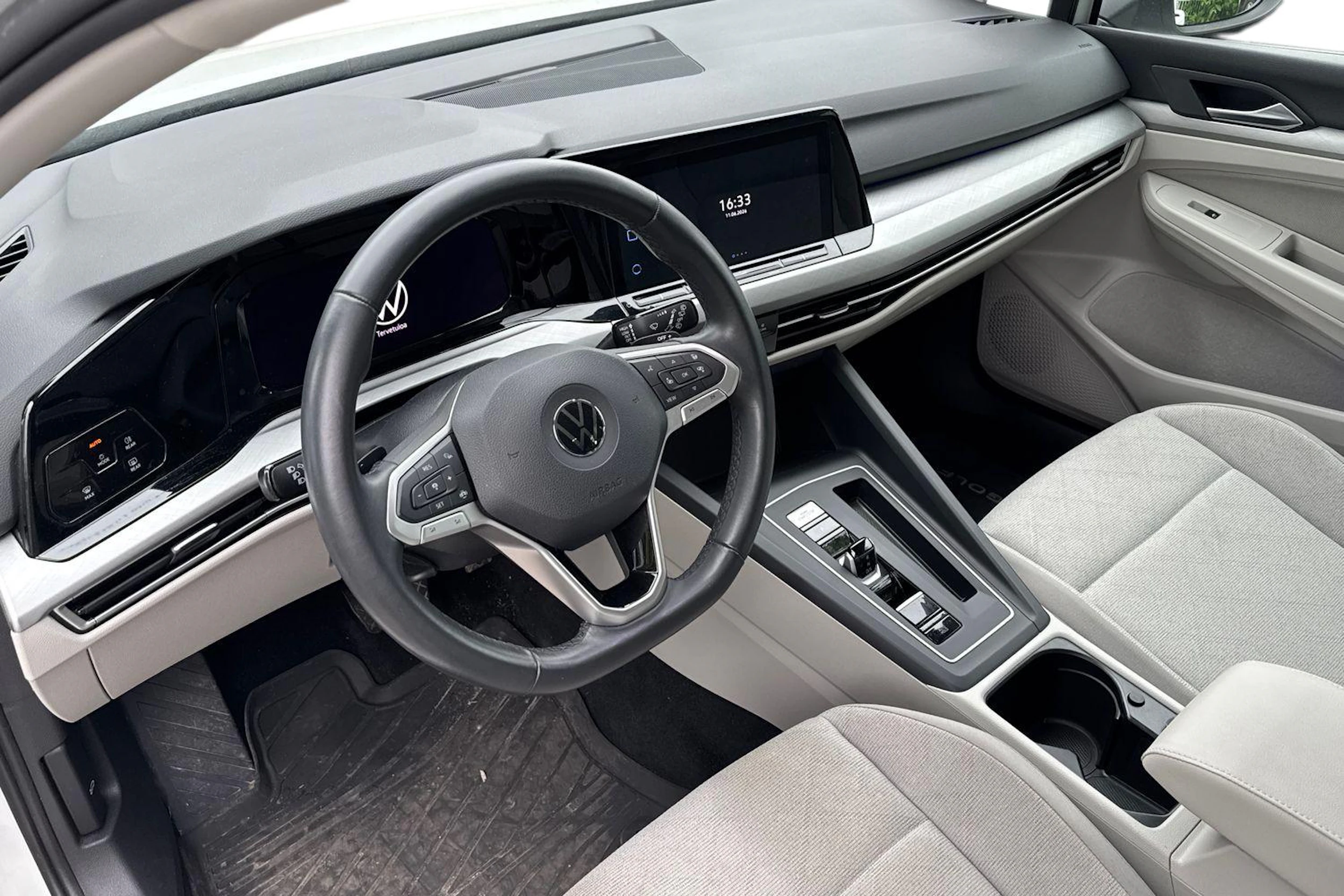met. valkoinen Volkswagen Golf 2021 kuva 3.
