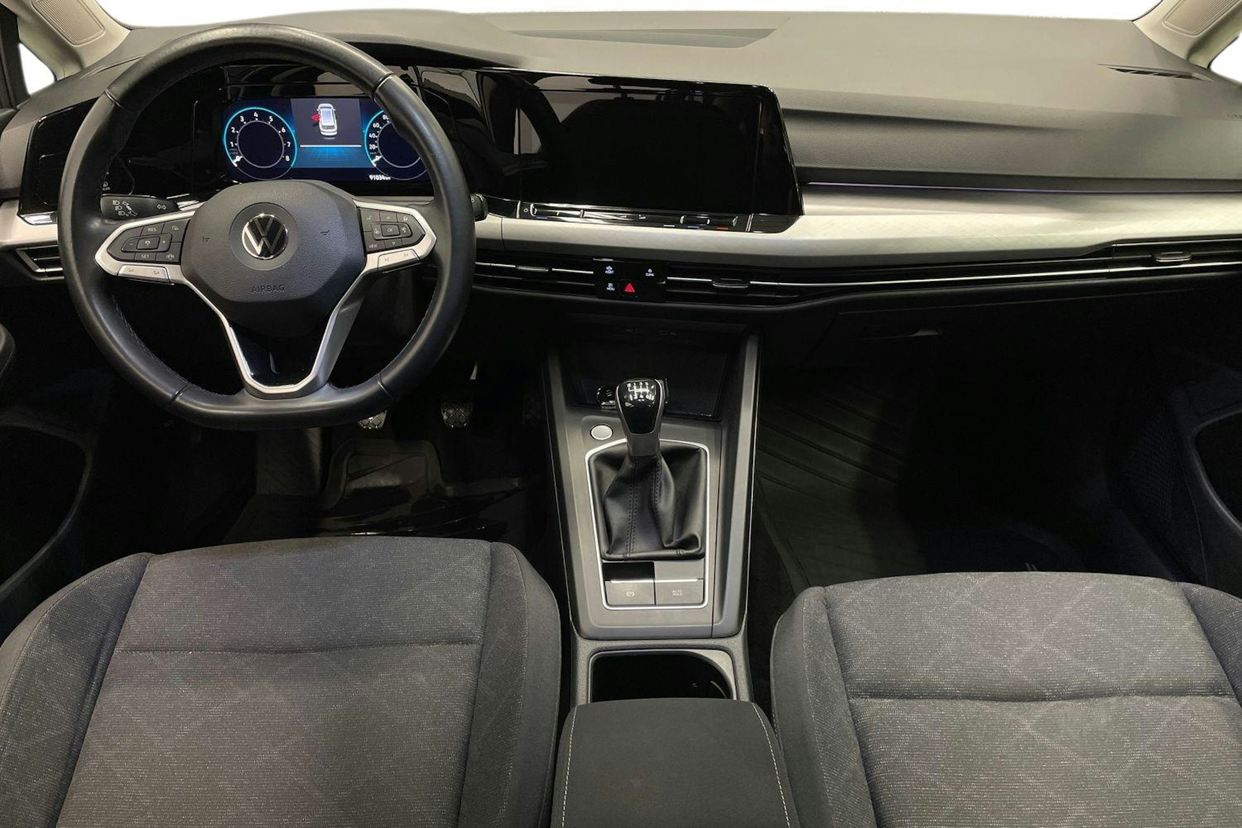 Valkoinen Volkswagen GOLF 2021 kuva 7.