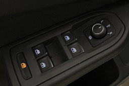 Valkoinen Volkswagen GOLF 2021 kuva 11.