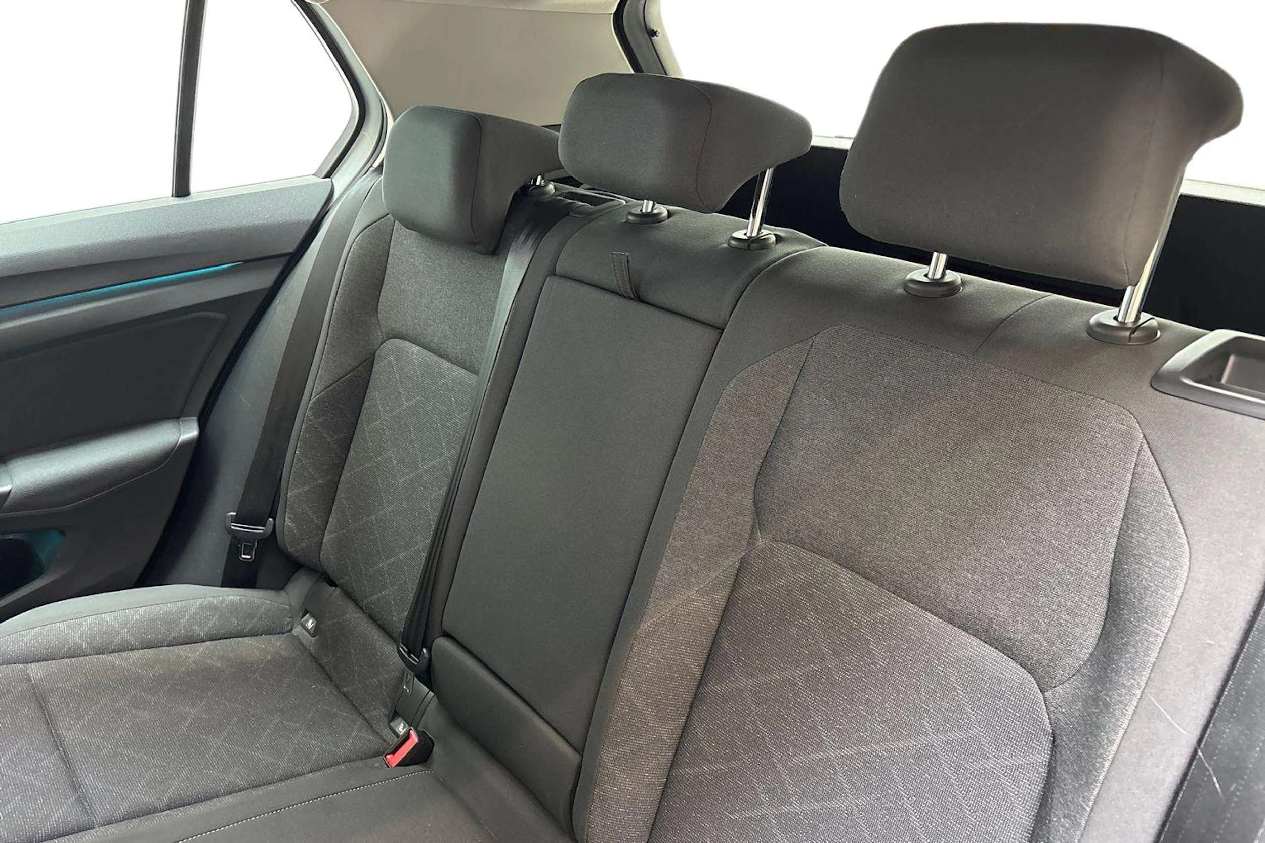 hopea Volkswagen Golf 2021 kuva 8.