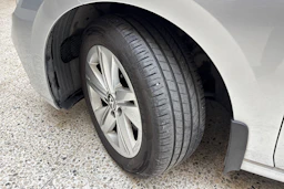 hopea Volkswagen Golf 2021 kuva 10.
