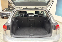 hopea Volkswagen Golf 2021 kuva 12.