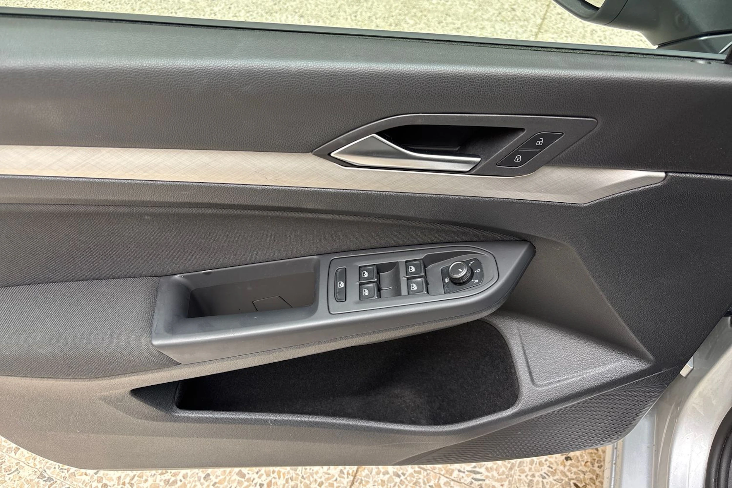 hopea Volkswagen Golf 2021 kuva 14.