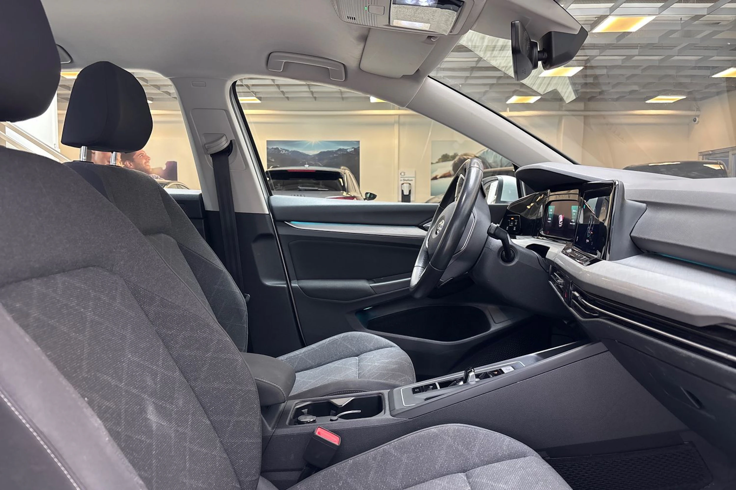 hopea Volkswagen Golf 2021 kuva 23.