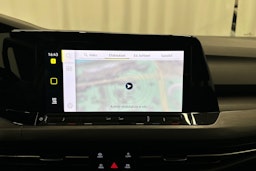 met. keltainen Volkswagen Golf 2021 kuva 23.