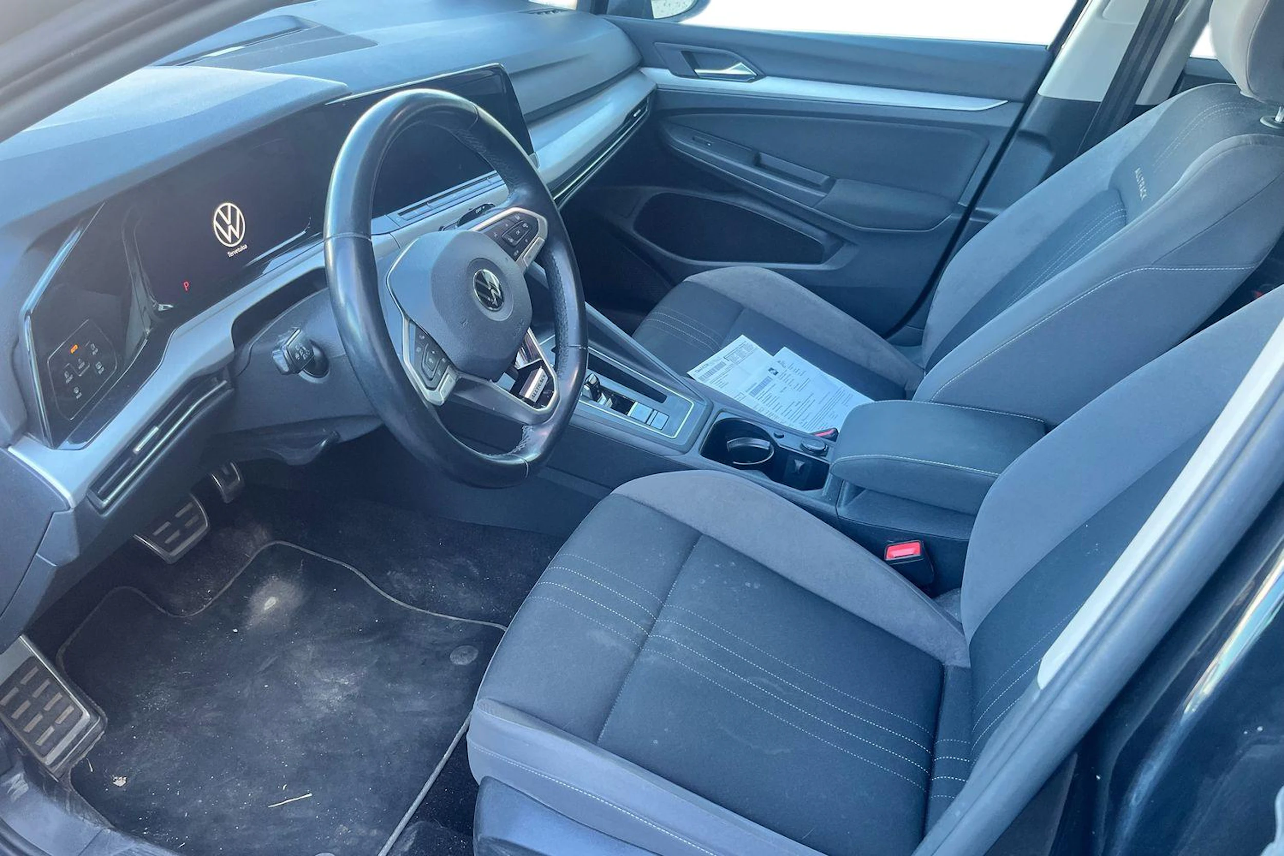 Musta Volkswagen GOLF 2021 kuva 3.