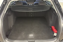 Musta Volkswagen GOLF 2021 kuva 25.