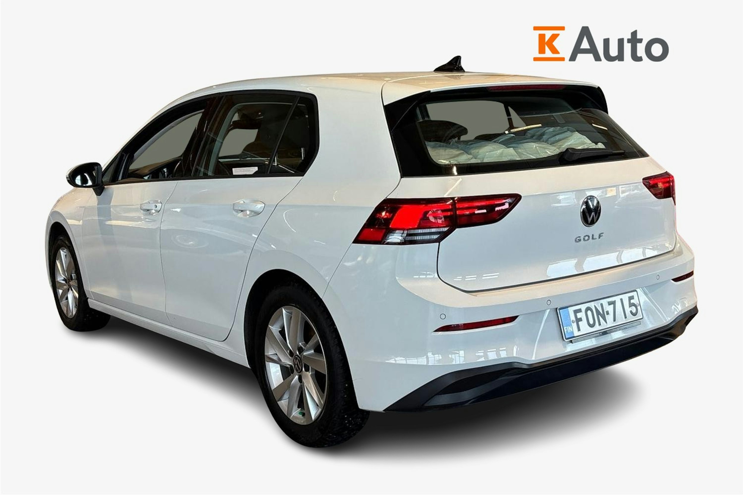 valkoinen Volkswagen Golf 2021 kuva 2.