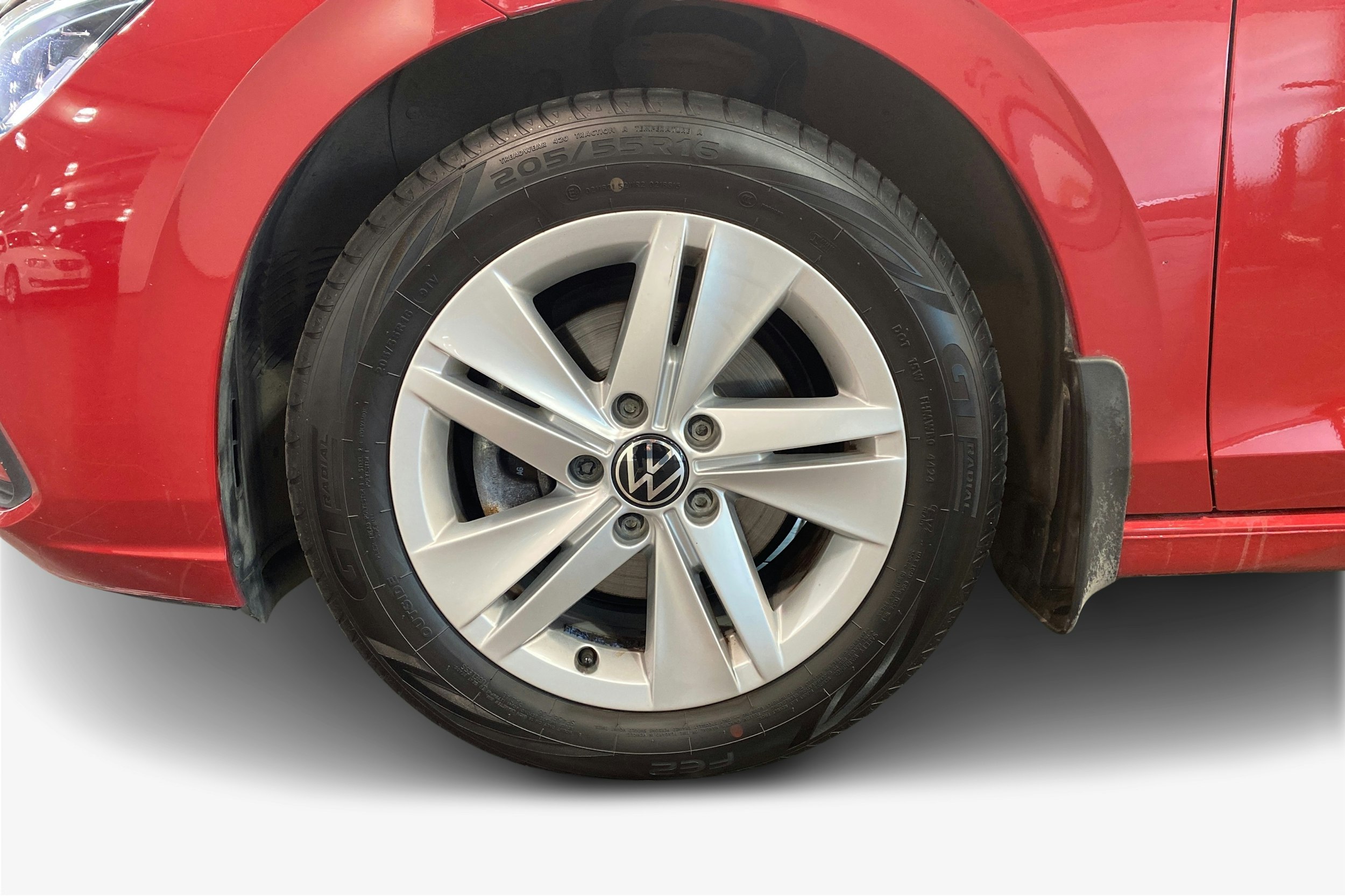 punainen Volkswagen Golf 2021 kuva 11.