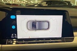 punainen Volkswagen Golf 2021 kuva 20.