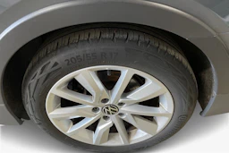 Harmaa Volkswagen GOLF 2021 kuva 12.