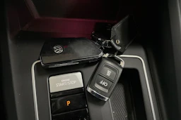 Harmaa Volkswagen GOLF 2021 kuva 28.