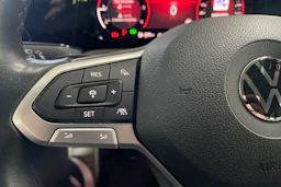 Harmaa Volkswagen GOLF 2021 kuva 30.