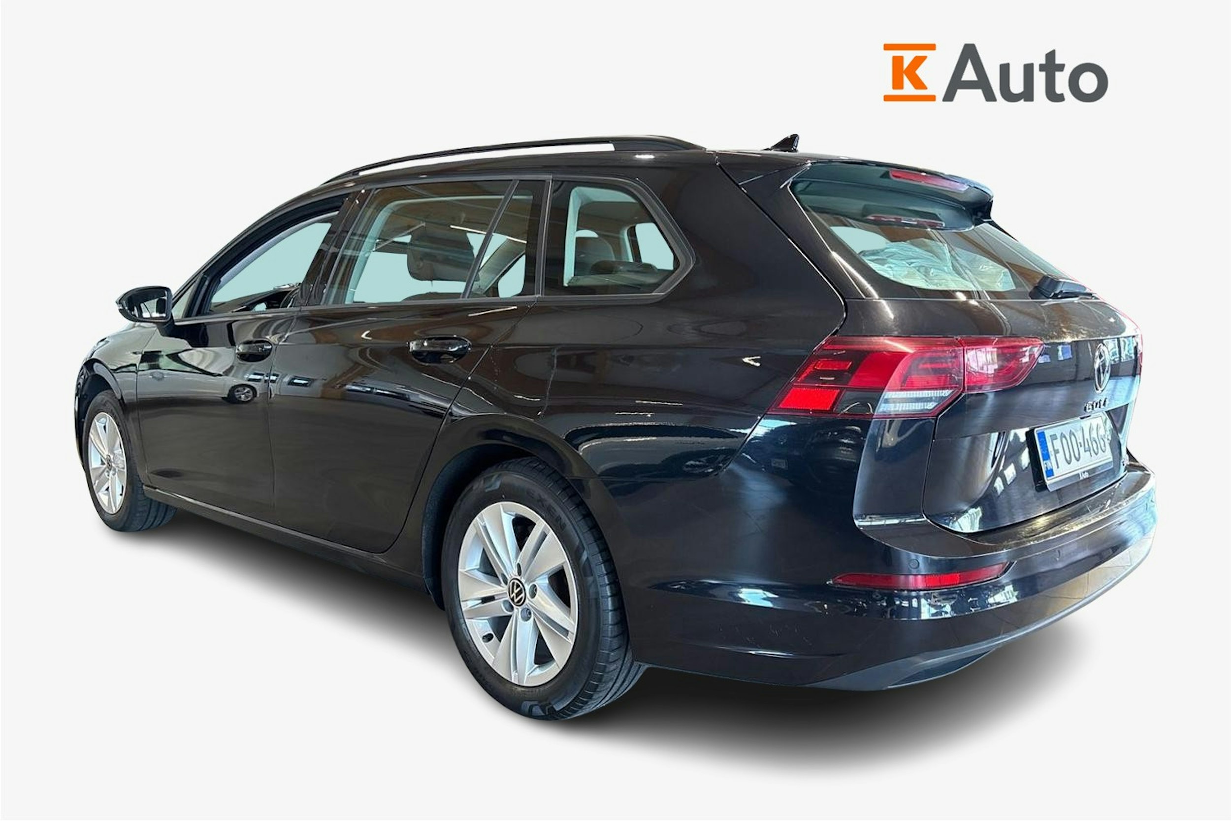 musta Volkswagen GOLF 2021 kuva 2.
