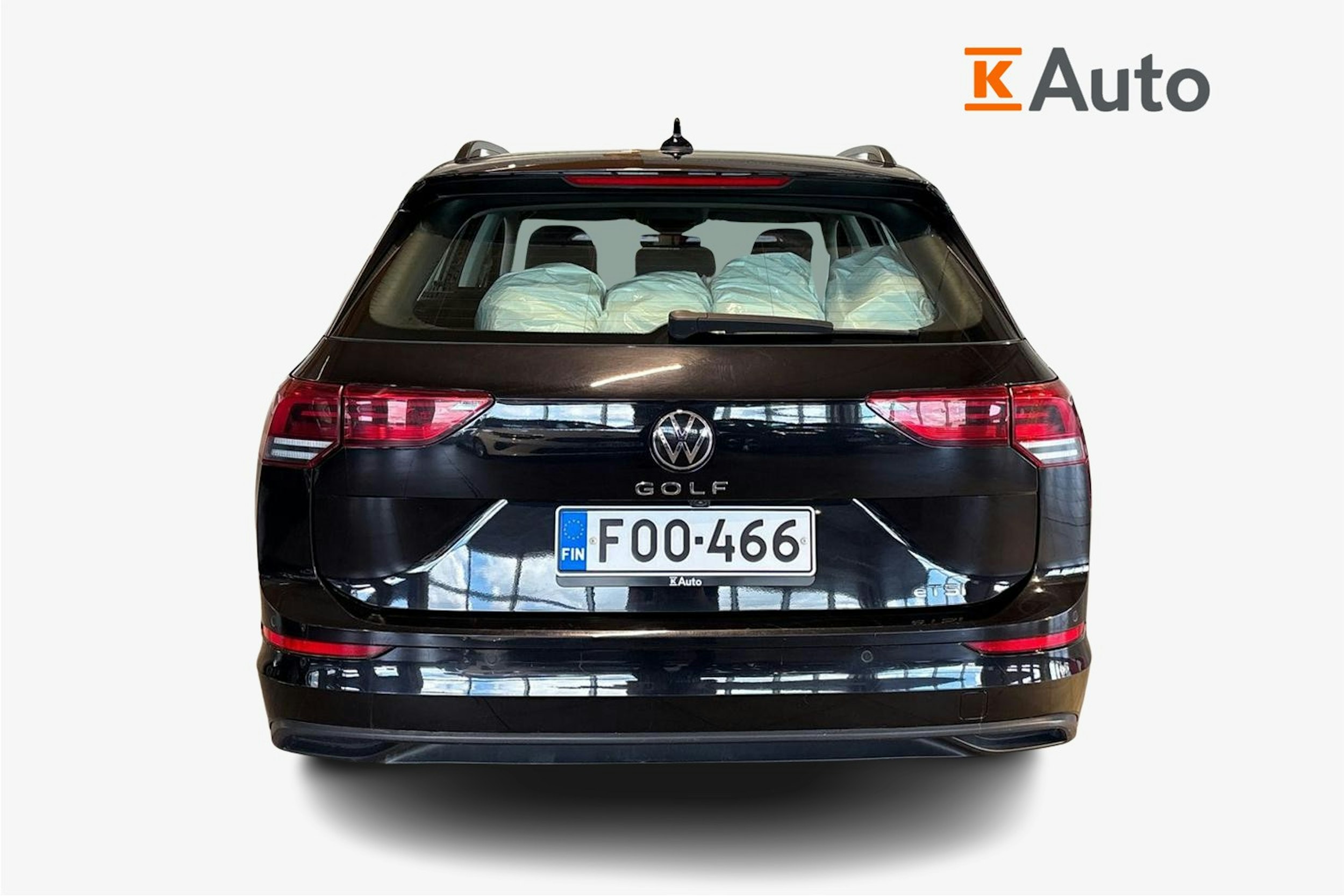 musta Volkswagen GOLF 2021 kuva 3.