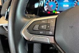 musta Volkswagen GOLF 2021 kuva 15.