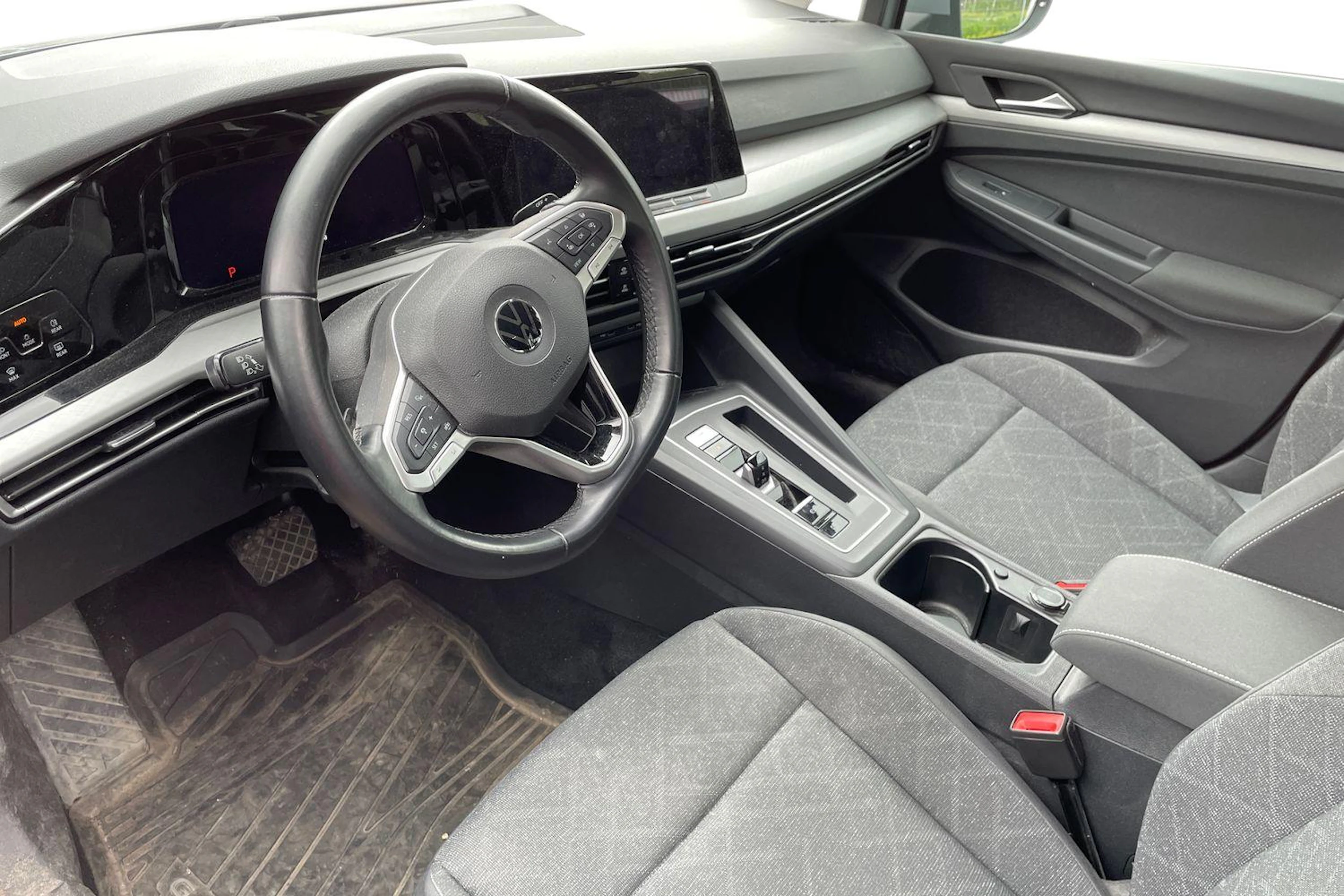 harmaa Volkswagen Golf 2021 kuva 3.