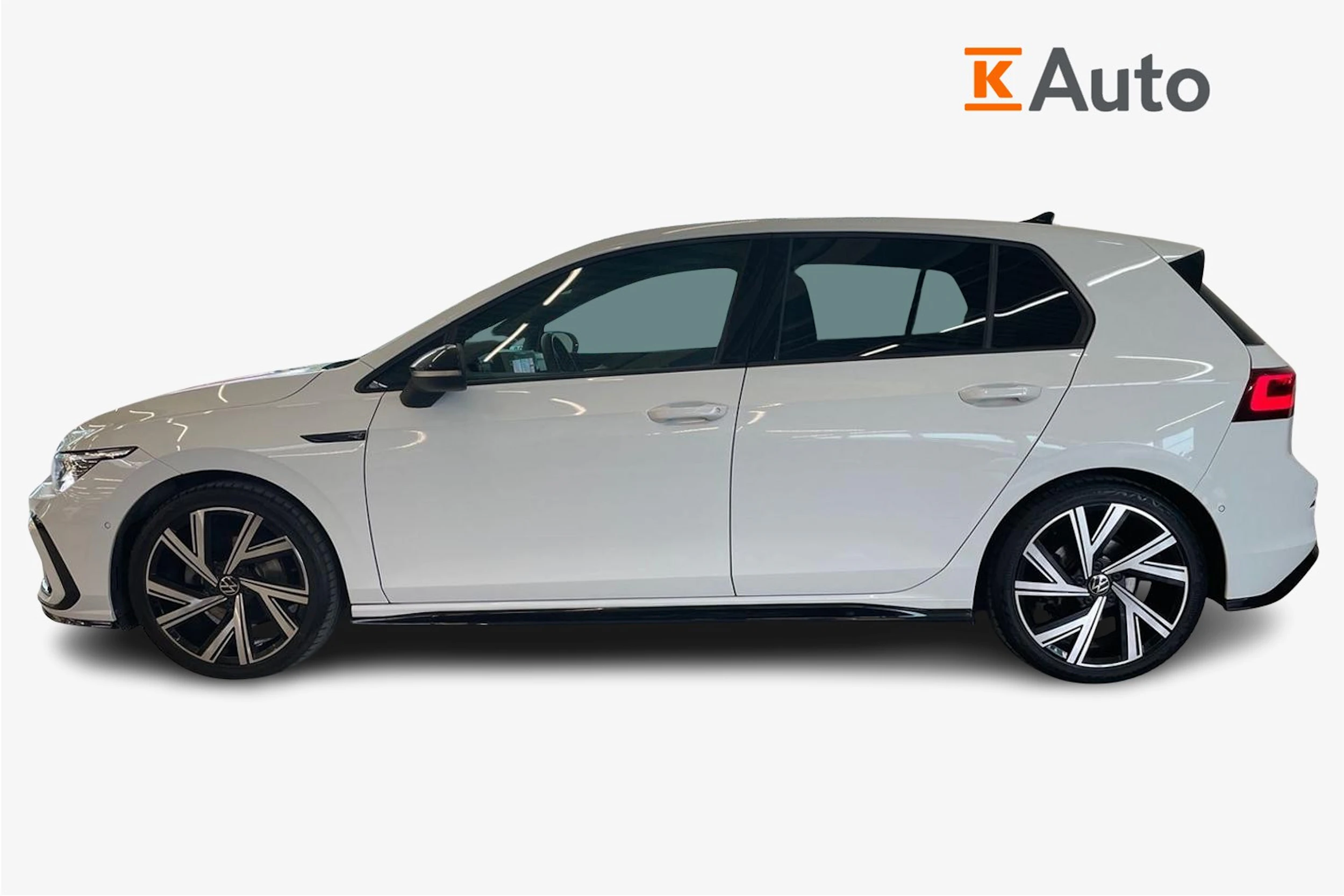 Valkoinen Volkswagen GOLF 2021 kuva 7.
