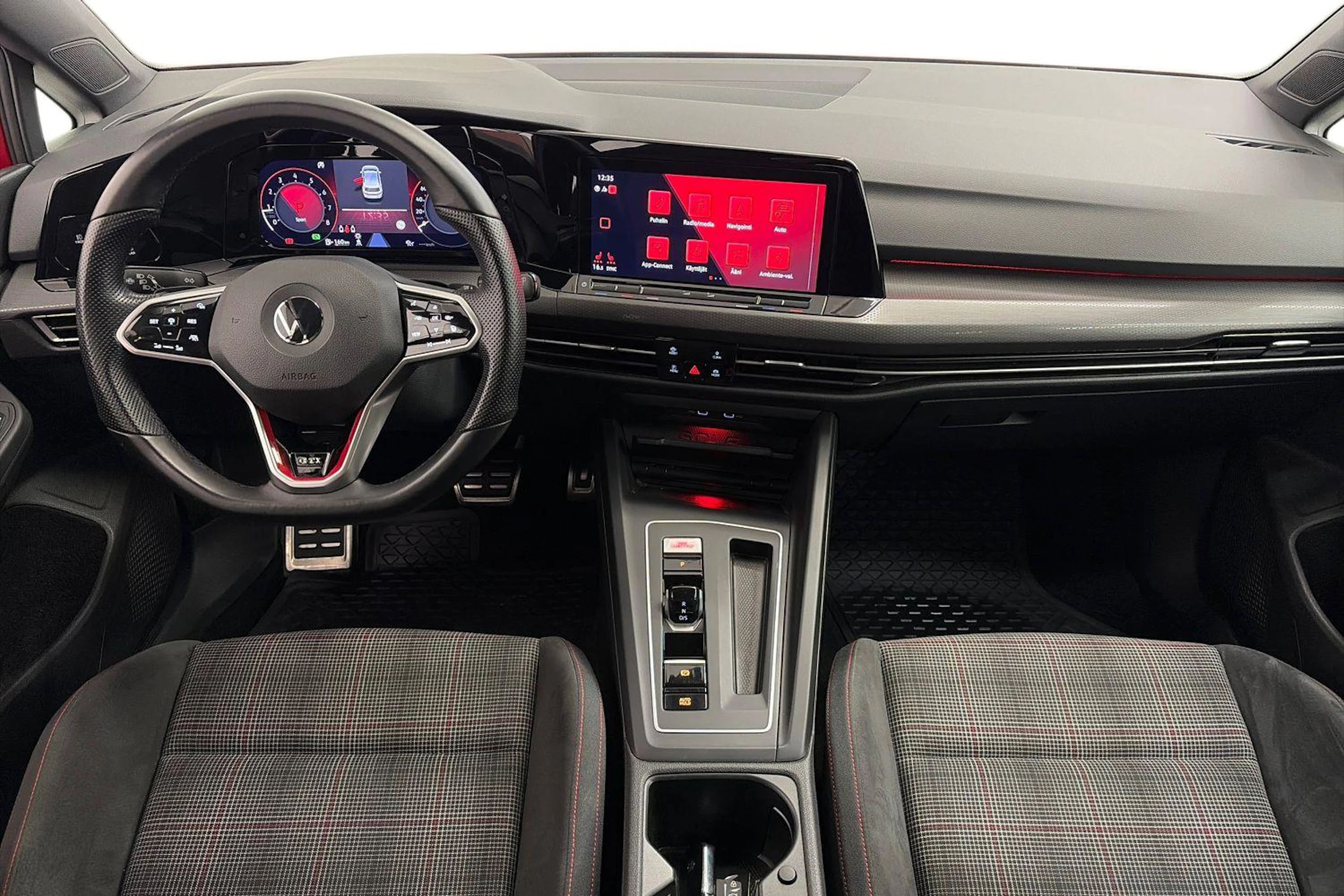 punainen Volkswagen Golf 2021 kuva 7.