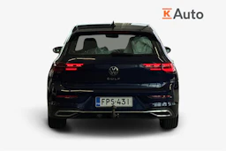 sininen Volkswagen Golf 2021 kuva 4.