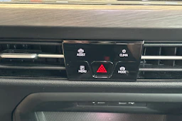 sininen Volkswagen Golf 2021 kuva 26.