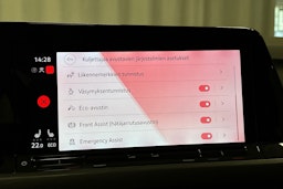 sininen Volkswagen Golf 2021 kuva 23.