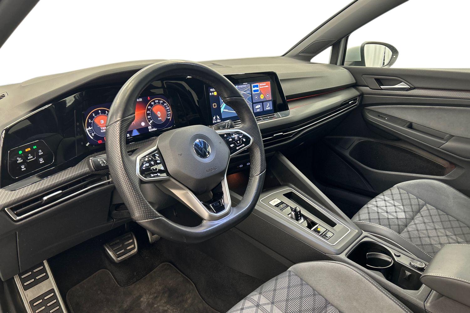 Volkswagen Golf 2021, kuva 6/25