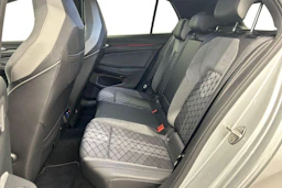 hopea Volkswagen Golf 2021 kuva 8.