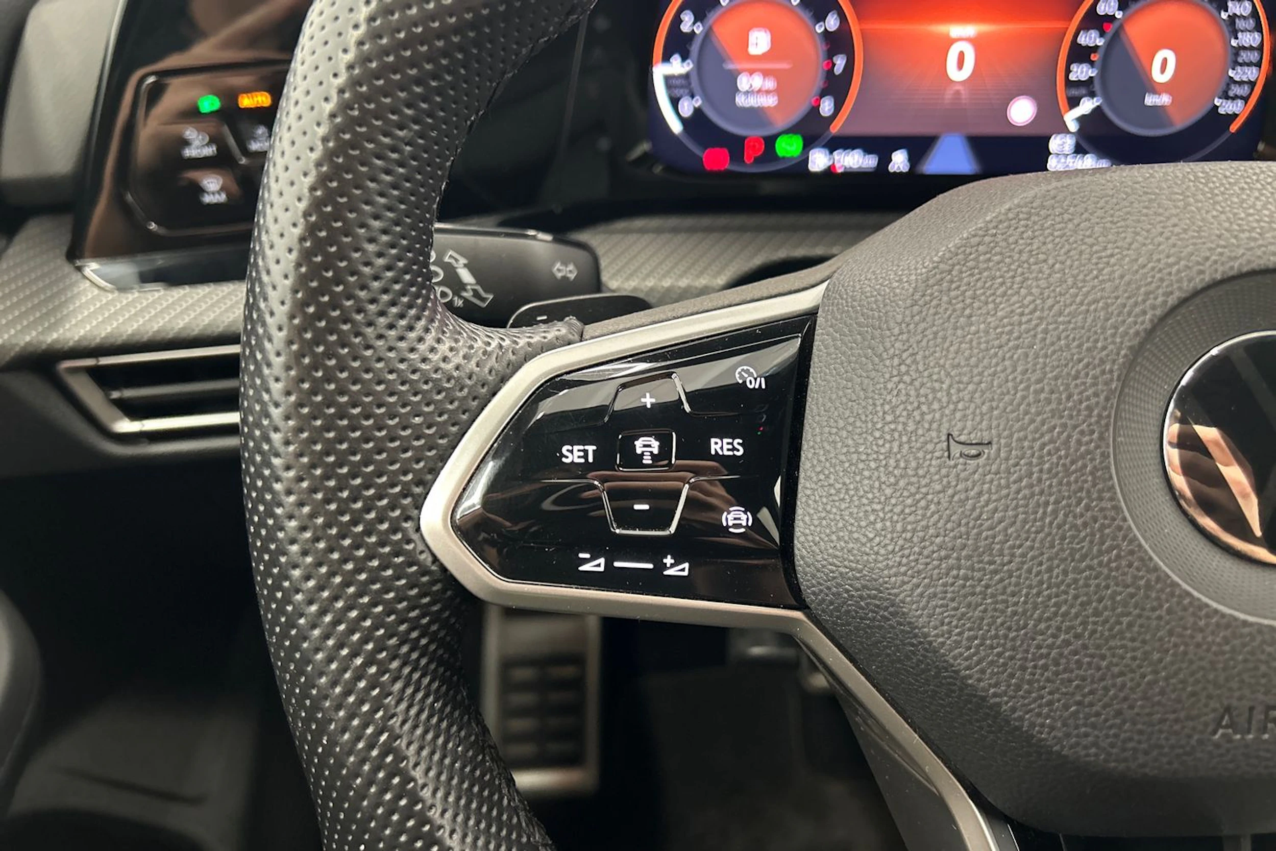 hopea Volkswagen Golf 2021 kuva 12.